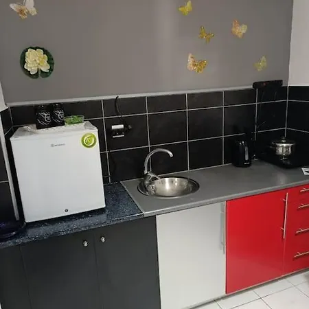 شقة ειδικη προσφορα ηλιόλουστο με μεγάλο μπαλκόνι *