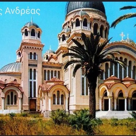 ειδικη προσφορα ηλιόλουστο με μεγάλο μπαλκόνι شقة باترا